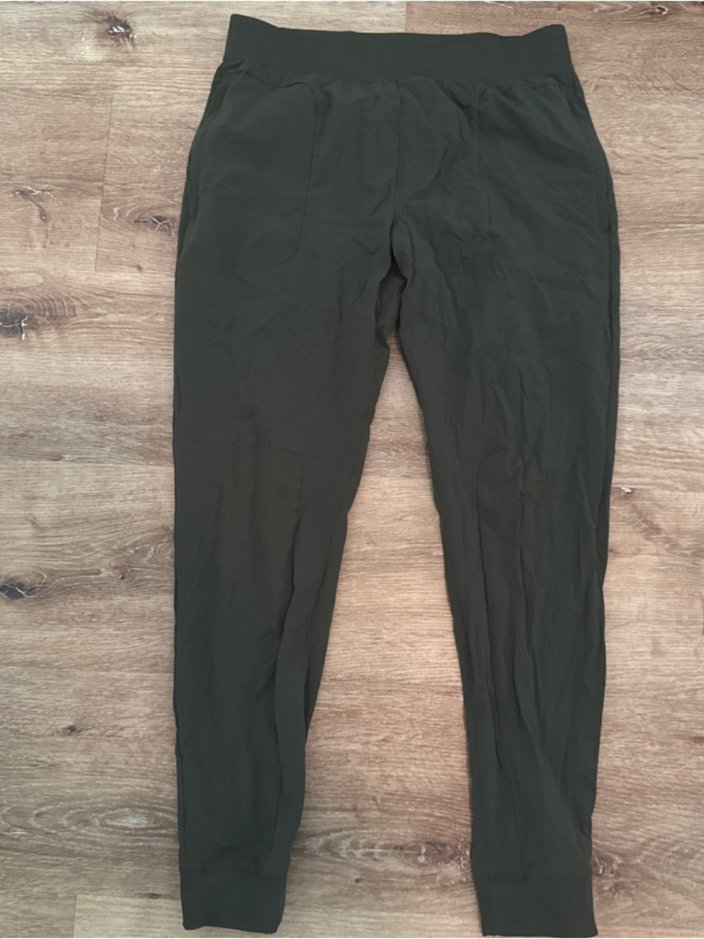 ALO Yoga Men's Co-Op Stealth Green Pant, Size Large RN87370